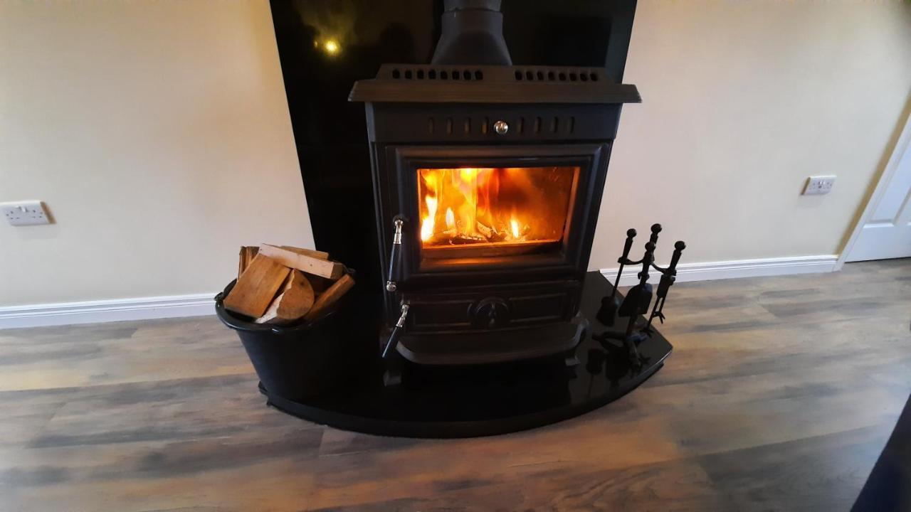 Clifden Wildflower Cottage - Clifden Countryside Lettings ภายนอก รูปภาพ