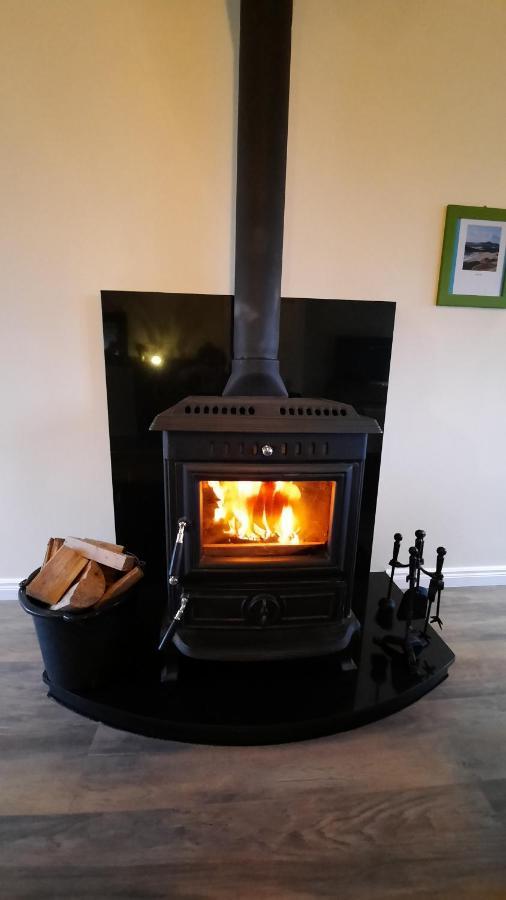 Clifden Wildflower Cottage - Clifden Countryside Lettings ภายนอก รูปภาพ