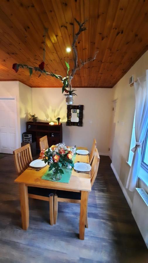 Clifden Wildflower Cottage - Clifden Countryside Lettings ภายนอก รูปภาพ
