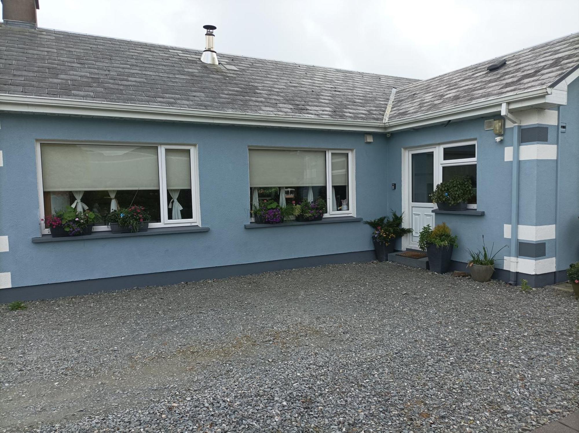 Clifden Wildflower Cottage - Clifden Countryside Lettings ภายนอก รูปภาพ